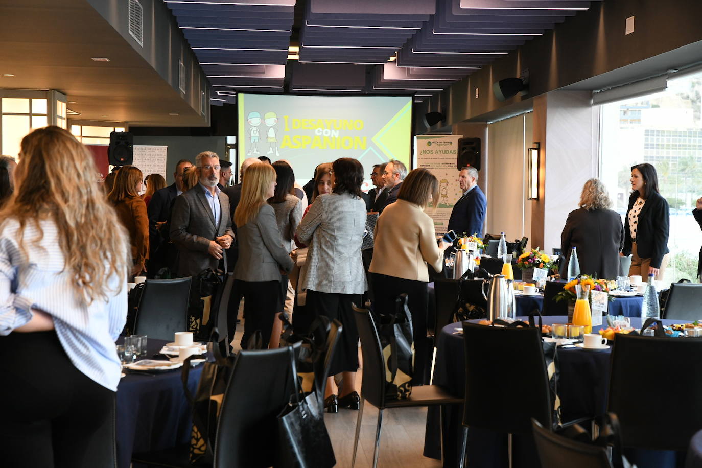 Así ha sido el I Desayuno con Aspanion celebrado en Alicante