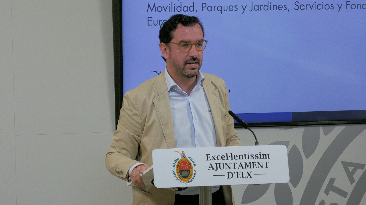 El edil de Contratación, Claudio Guilabert.