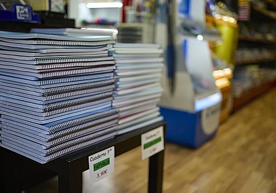 Venta de material escolar.