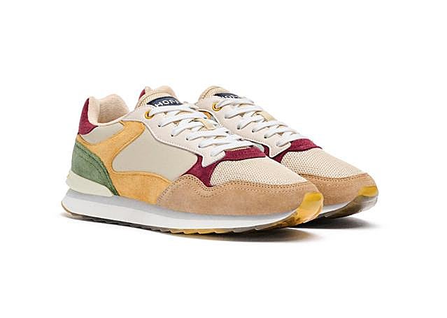 Modelo de zapatillas