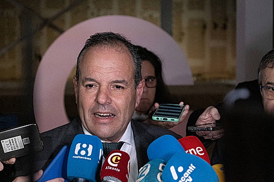 Carlos Baño en declaraciones a medios.