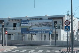 Vivienda en construcción en Nou Nazareth.