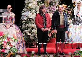 El alcalde, Luis Barcala, en la proclamación de la bellea del foc.