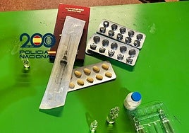 Sustancias anabolizantes incautadas en la operación.