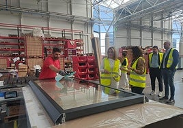 Visita a la planta Actiu 7.