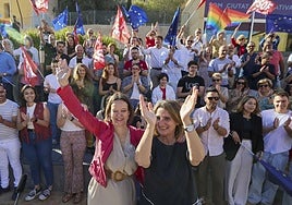 Teresa Ribera y Leire Pajín juntas en acto de campaña del PSOE.