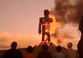 Fotograma de The Wicker Man (1973), recogido en el microcortometraje documental.