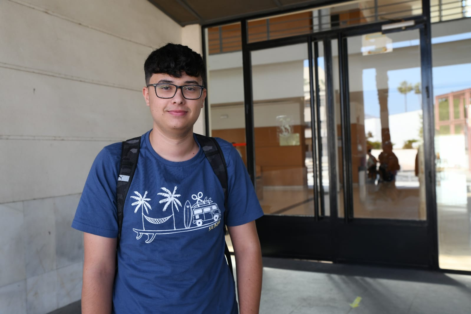 Nervios y esperanzas en el inicio de la EBAU en Alicante