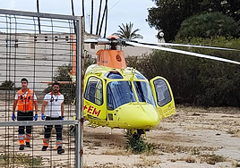 Helicóptero medicalizado en el lugar del suceso.