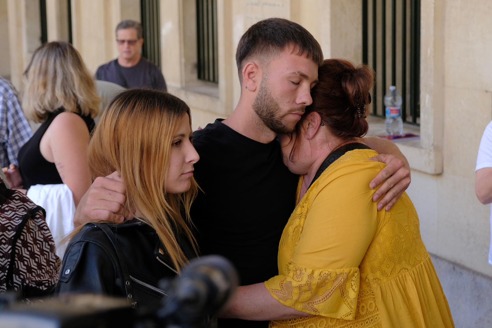 Las imágenes del juicio de los 14 jóvenes de pego que se enfrentaron a un grupo ultra de Gandía