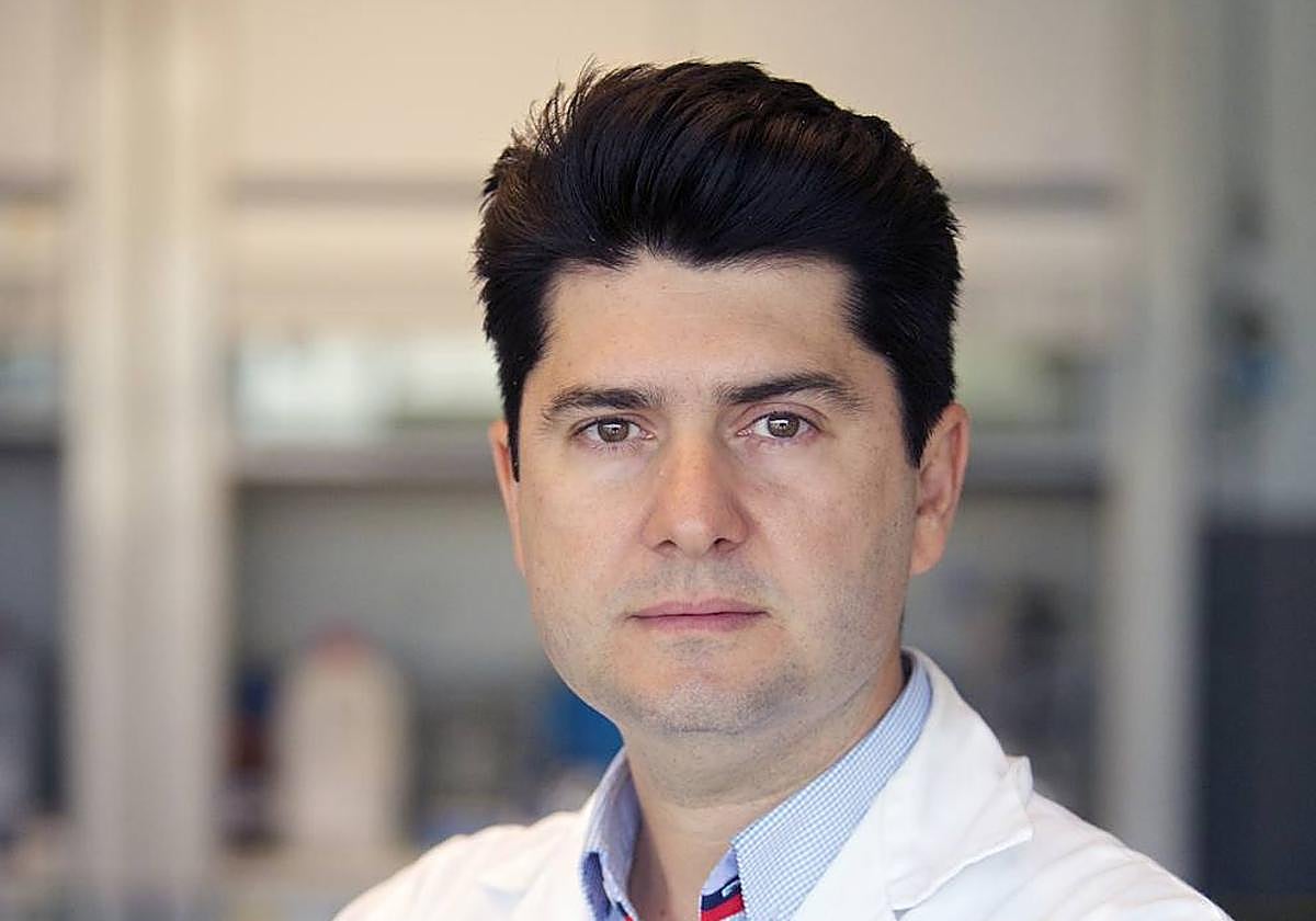 El catedrático de la UA Javier García Martínez.