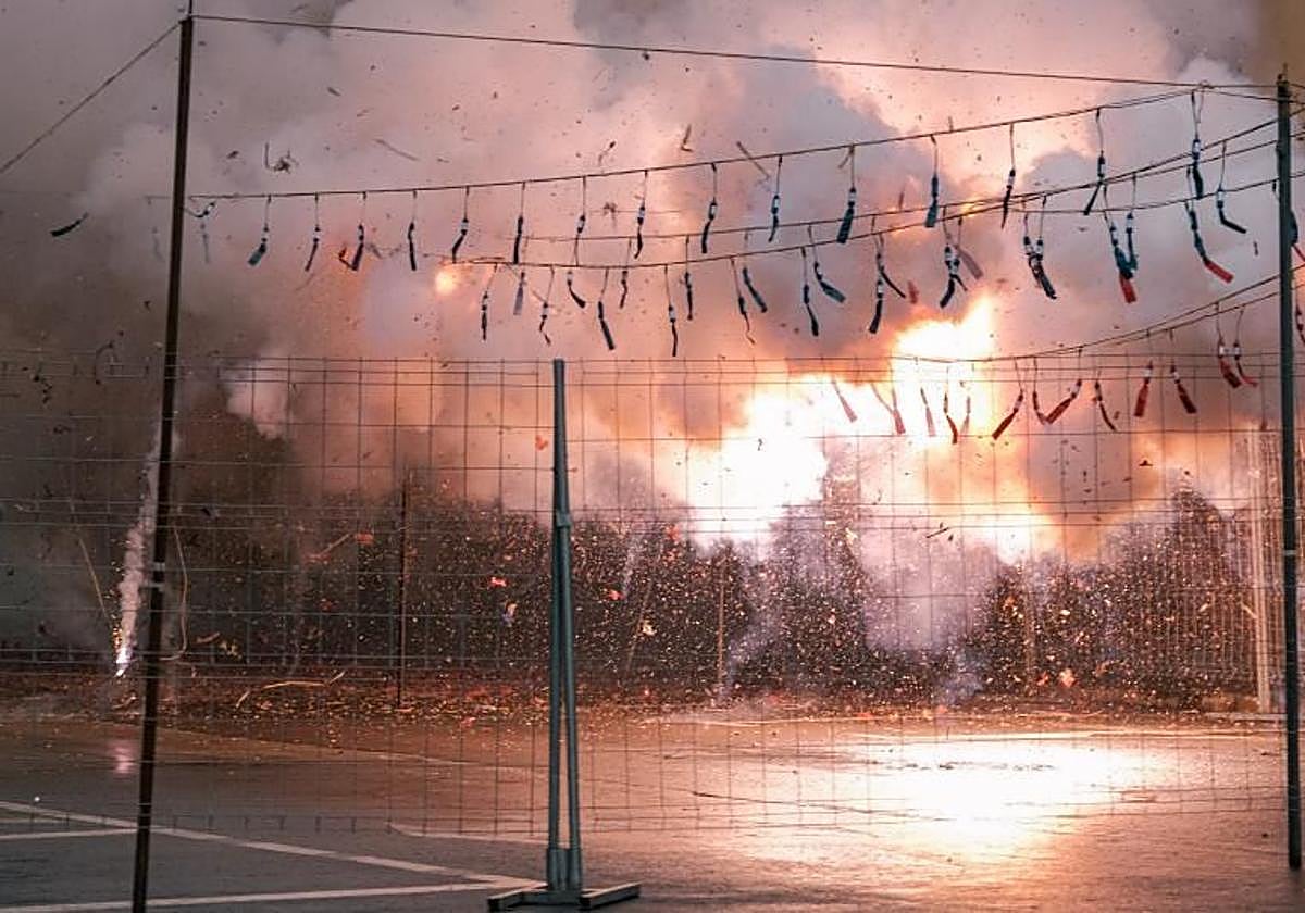 Disparo de una mascletà.