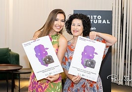 La bellea del foc, Alba Muñoz, y Ana Cortés presentan el premio 'Memorial Reme Vélez'.