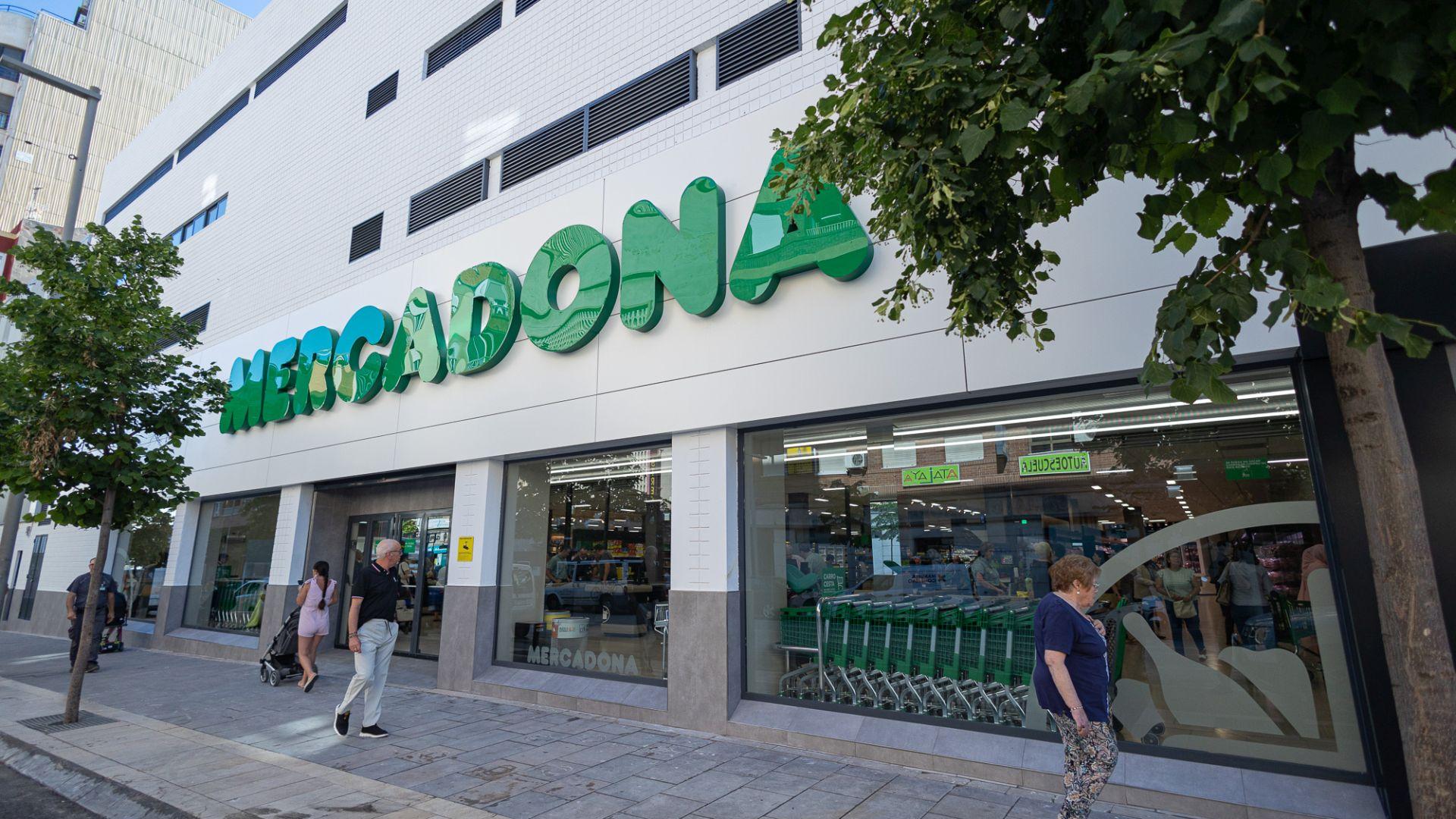 Mercadona reabre su supermercado de Villena | TodoAlicante