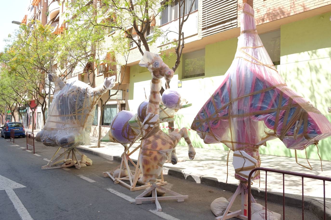 Las Hogueras empiezan a llenar las calles de Alicante