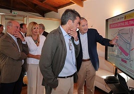 El presidente de la Generalitat, Carlos Mazón, en el consejo de administración de FGV.