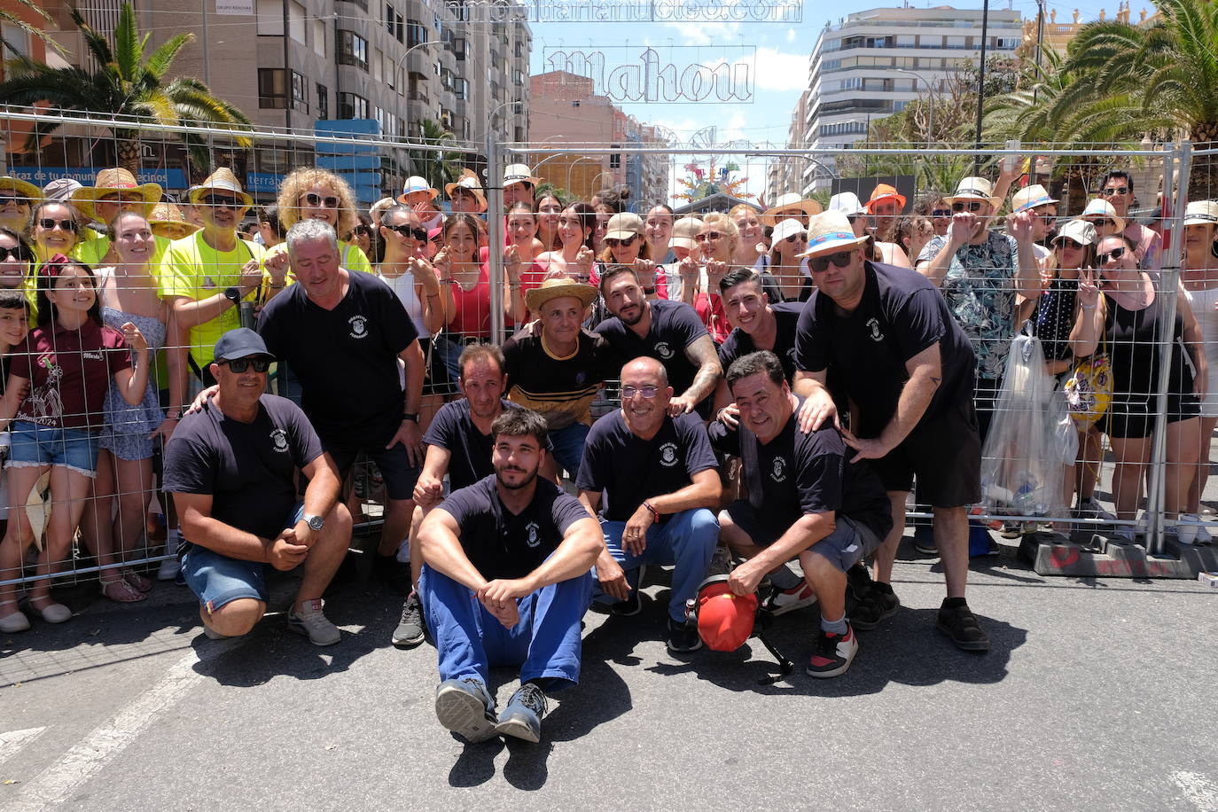 Así ha sido la mascletà del 20 de junio de Alicante en imágenes