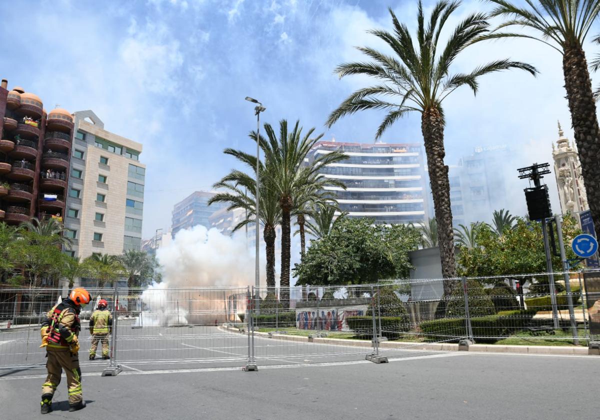 Mascletà en Luceros