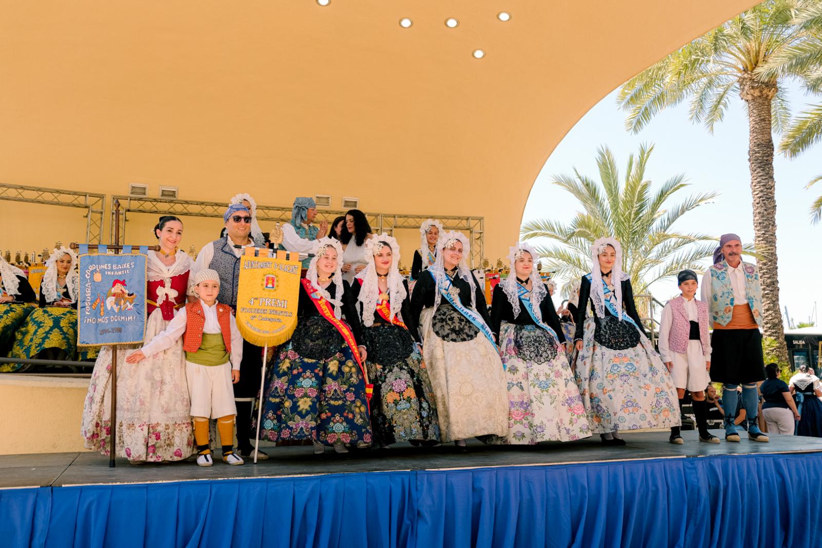 ¿Has recogido premio en las Hogueras? Búscate en las fotos (I)