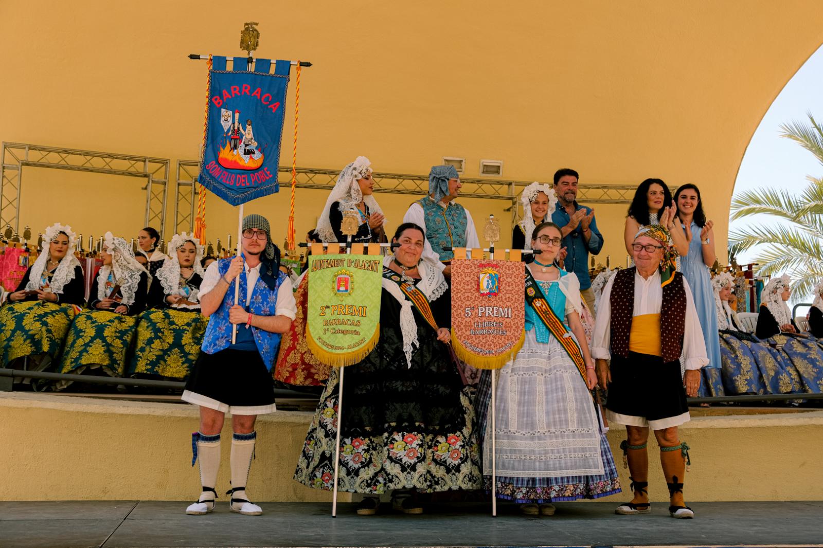 ¿Has recogido premio en las Hogueras? Búscate en las fotos (I)