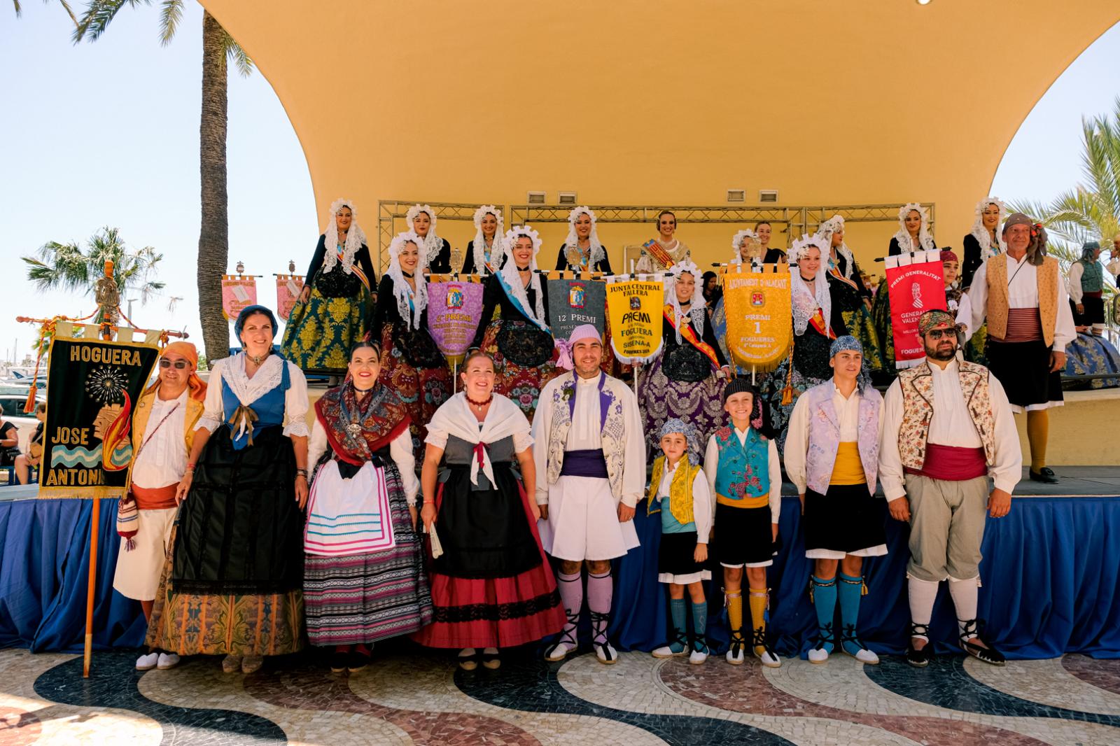 ¿Has recogido premio en las Hogueras? Búscate en las fotos (II)