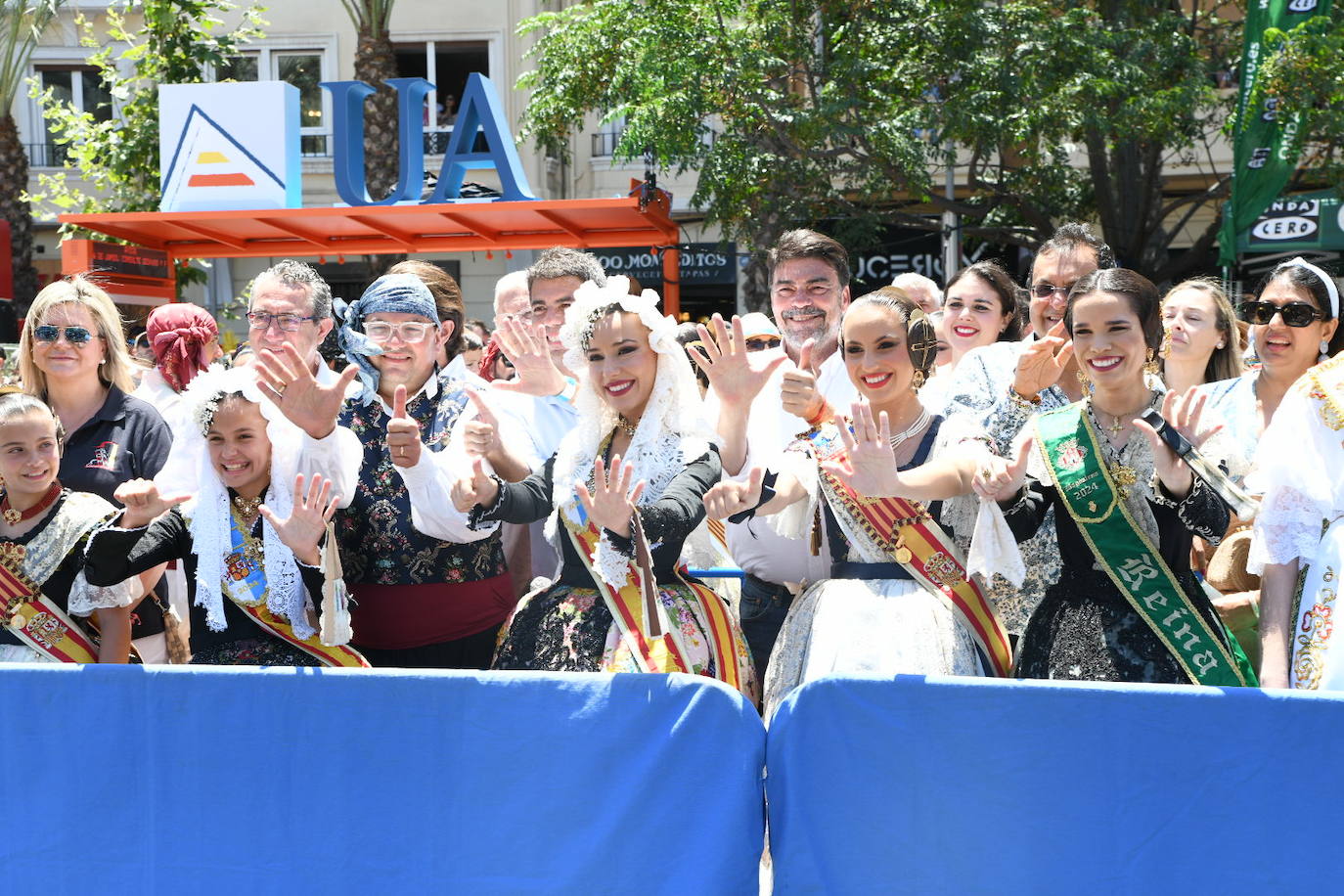 La espectácular mascletà del 23 de junio, foto a foto