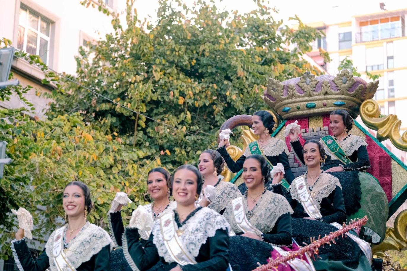 El mundo se une en torno a las Hogueras de Alicante