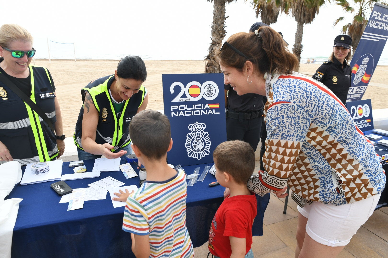 La presentación de la &#039;Operación Verano&#039; de la Policía Nacional de Alicante, en imágenes
