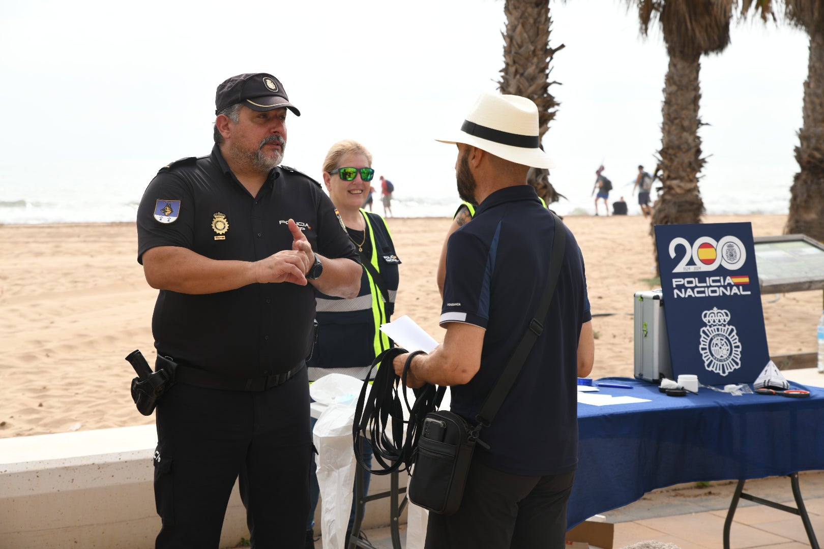 La presentación de la &#039;Operación Verano&#039; de la Policía Nacional de Alicante, en imágenes
