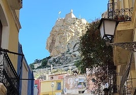 La 'cara del moro' del castillo de Santa Bárbara.