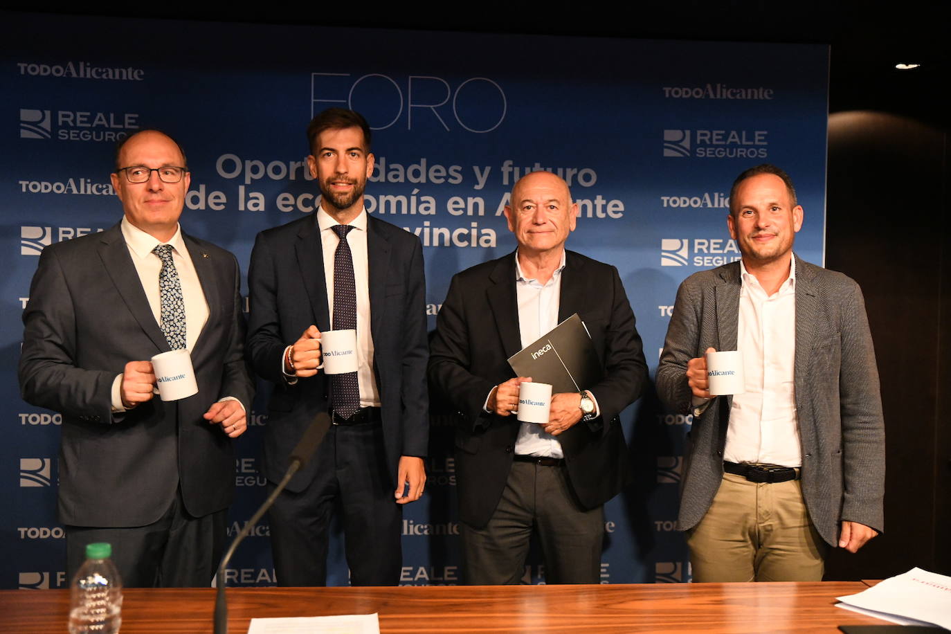 Así ha sido el foro &#039;Oportunidades y futuro de la economía en Alicante y provincia&#039;