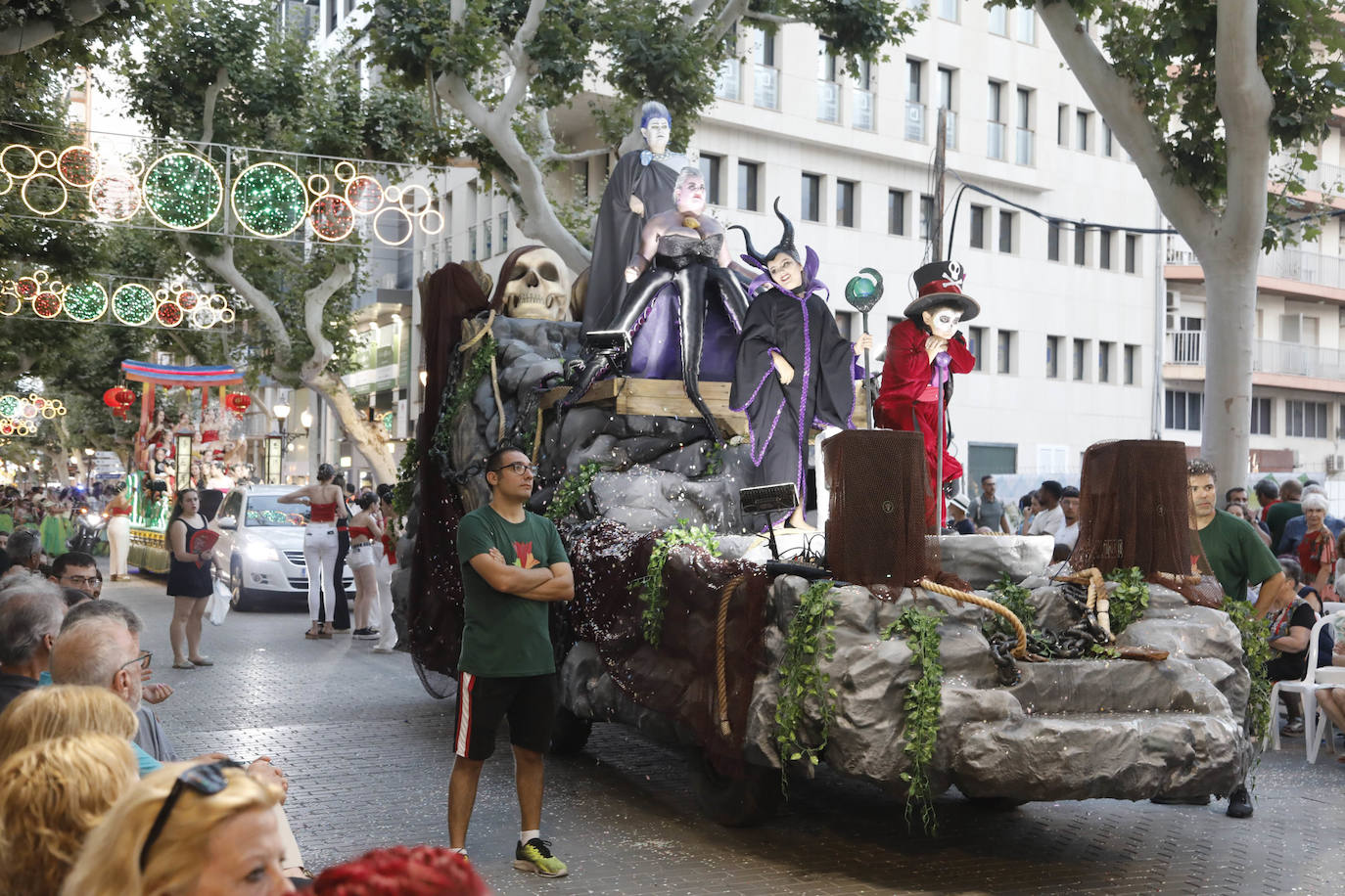 Así ha sido el desfile de Carrozas 2024 de Dénia