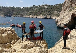 Rescate de la accidentada.