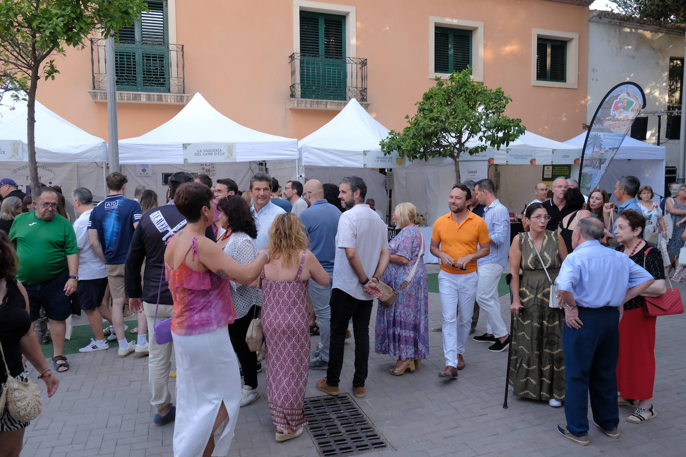 La IV Feria del Tomate de Muchamiel llena el municipio de sabor