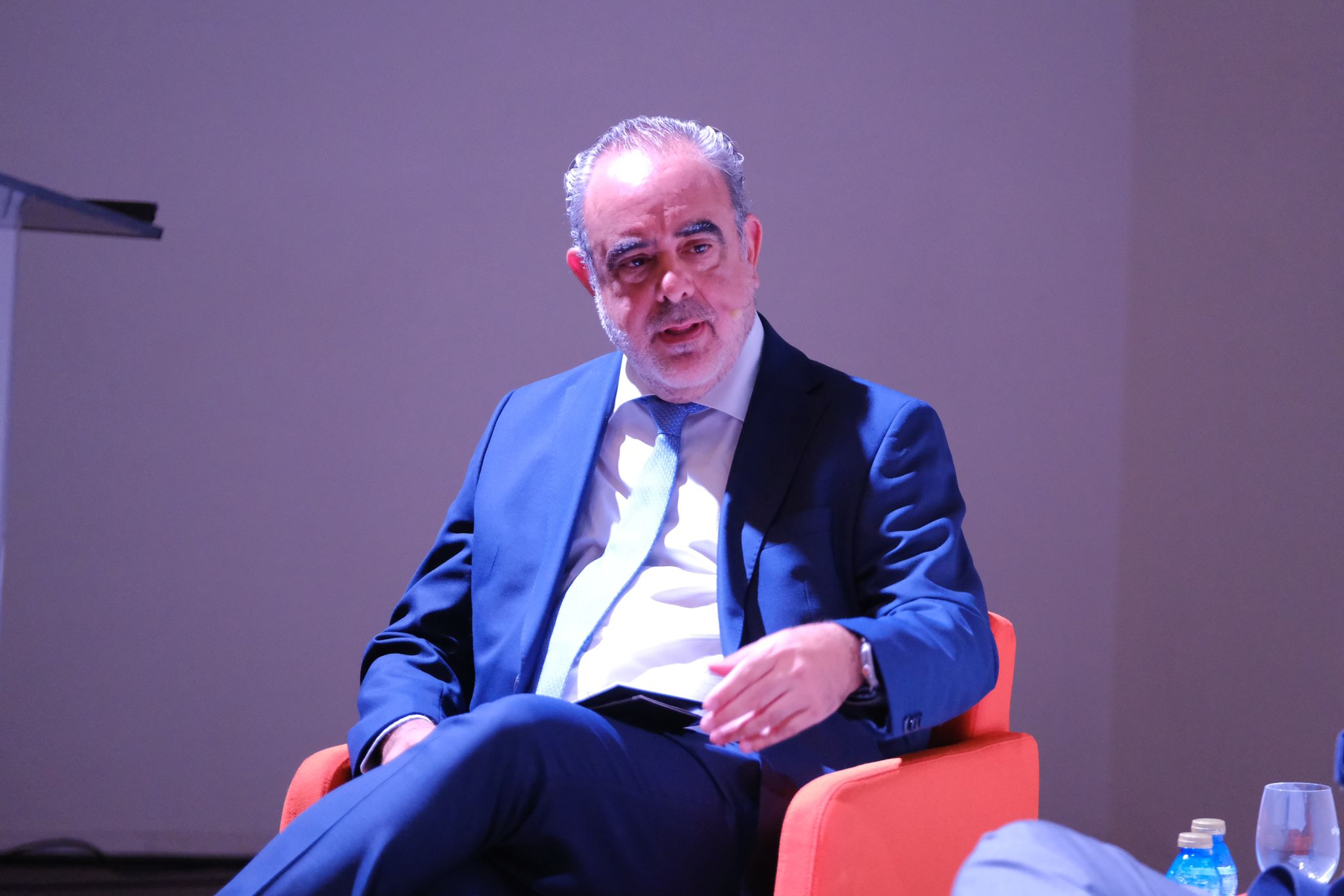 Fotos de la presentación del estudio &#039;Alicante en línea para conectarlo todo&#039;