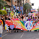 Imagen principal - Multitudinaria manifestación del Orgullo LGTBIQ+ en Alicante