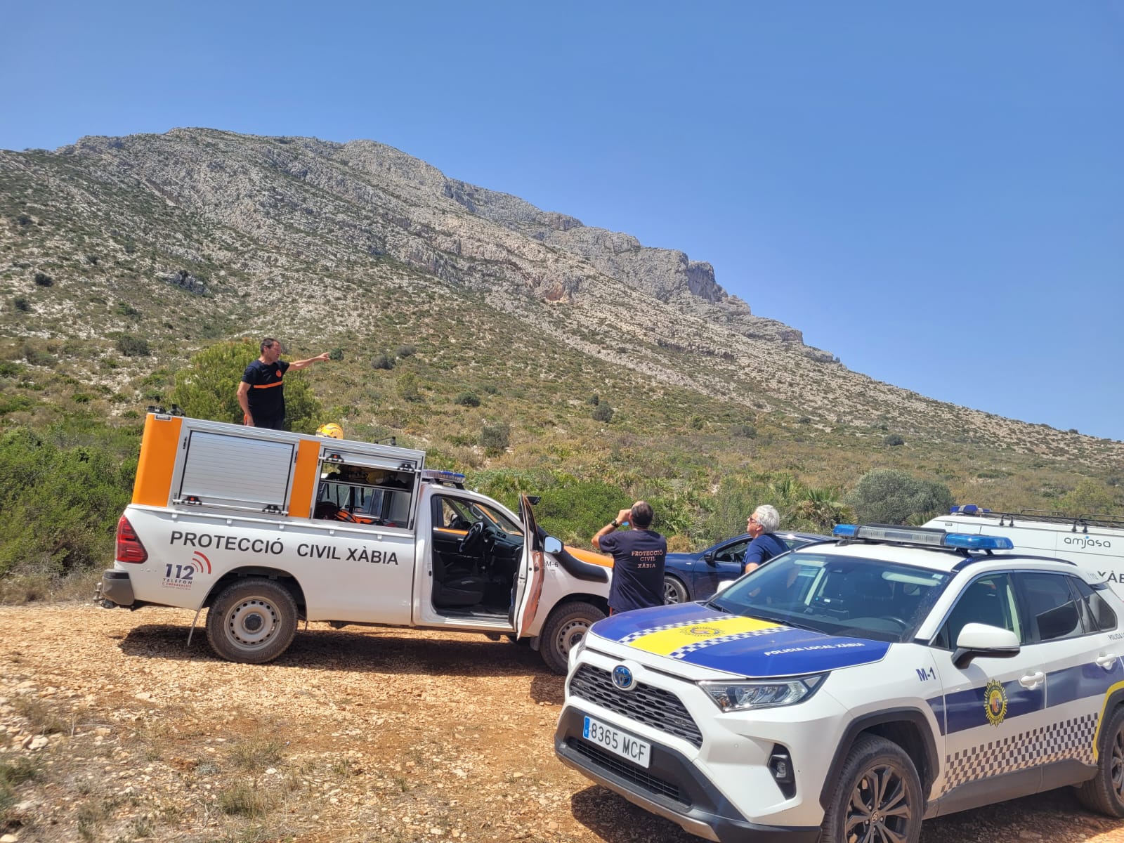 Dispositivo de búsqueda en el Montgó.