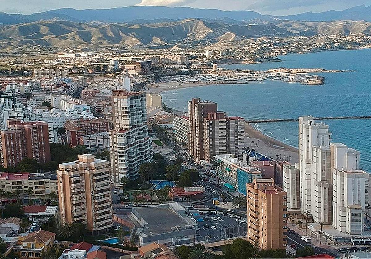 El Campello en panorámica.