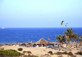 Playa de Los Arenales del Sol.