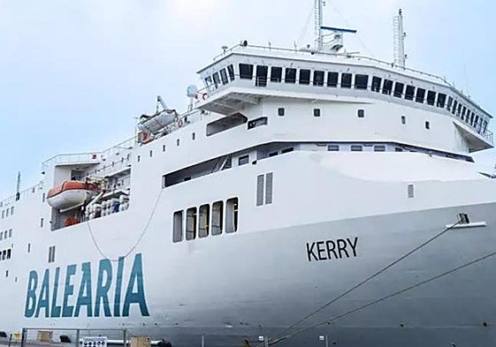 Baleària llega al Puerto de Alicante para conectar con Orán una vez por semana.