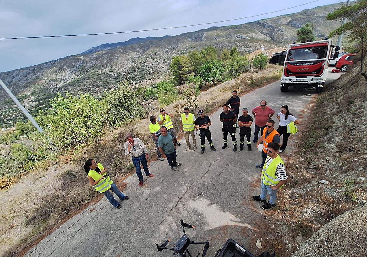 Personal técnico para la voladura programada.