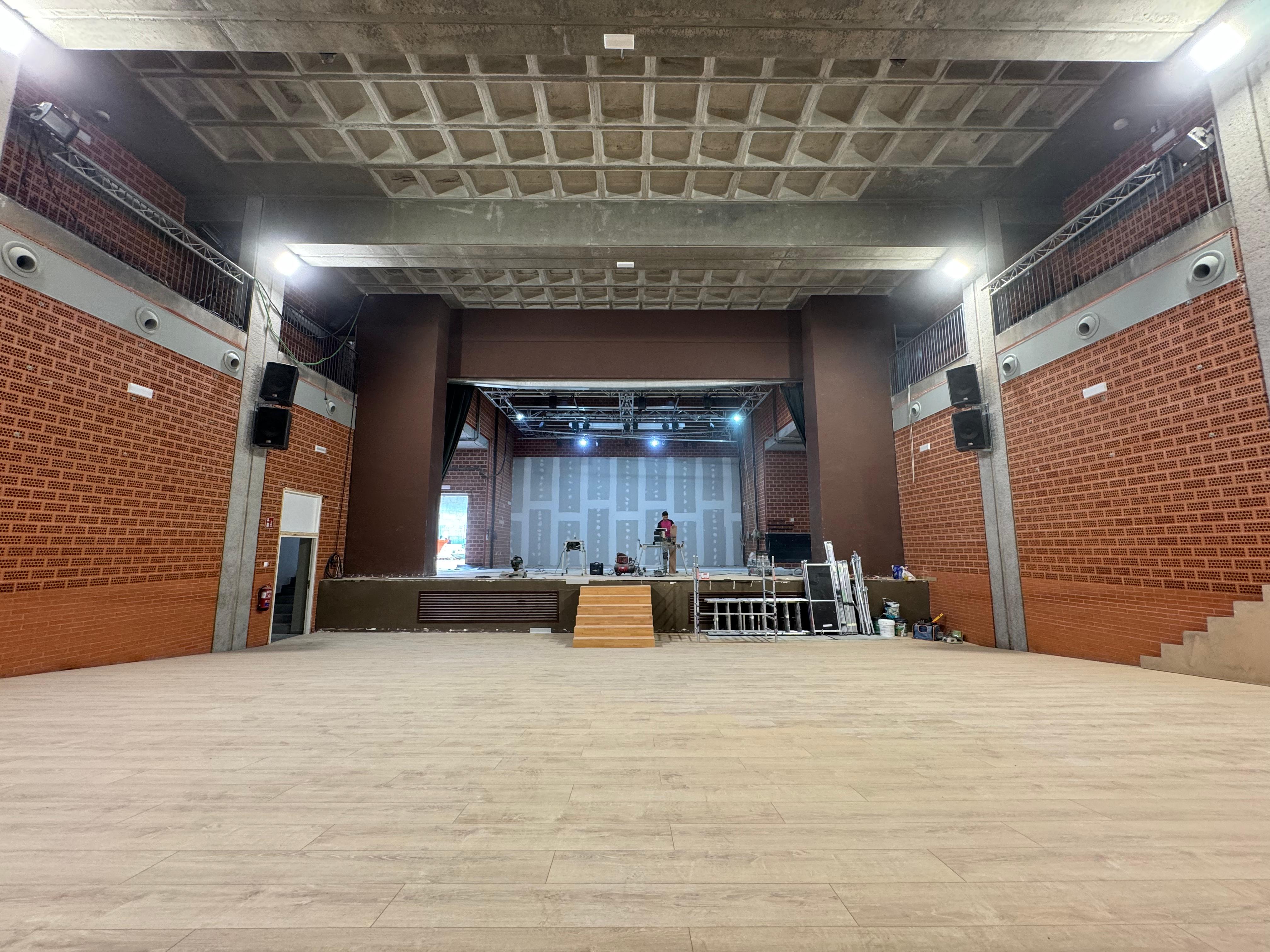 Obras en el Auditorio Municipal de San Vicente del Raspeig.