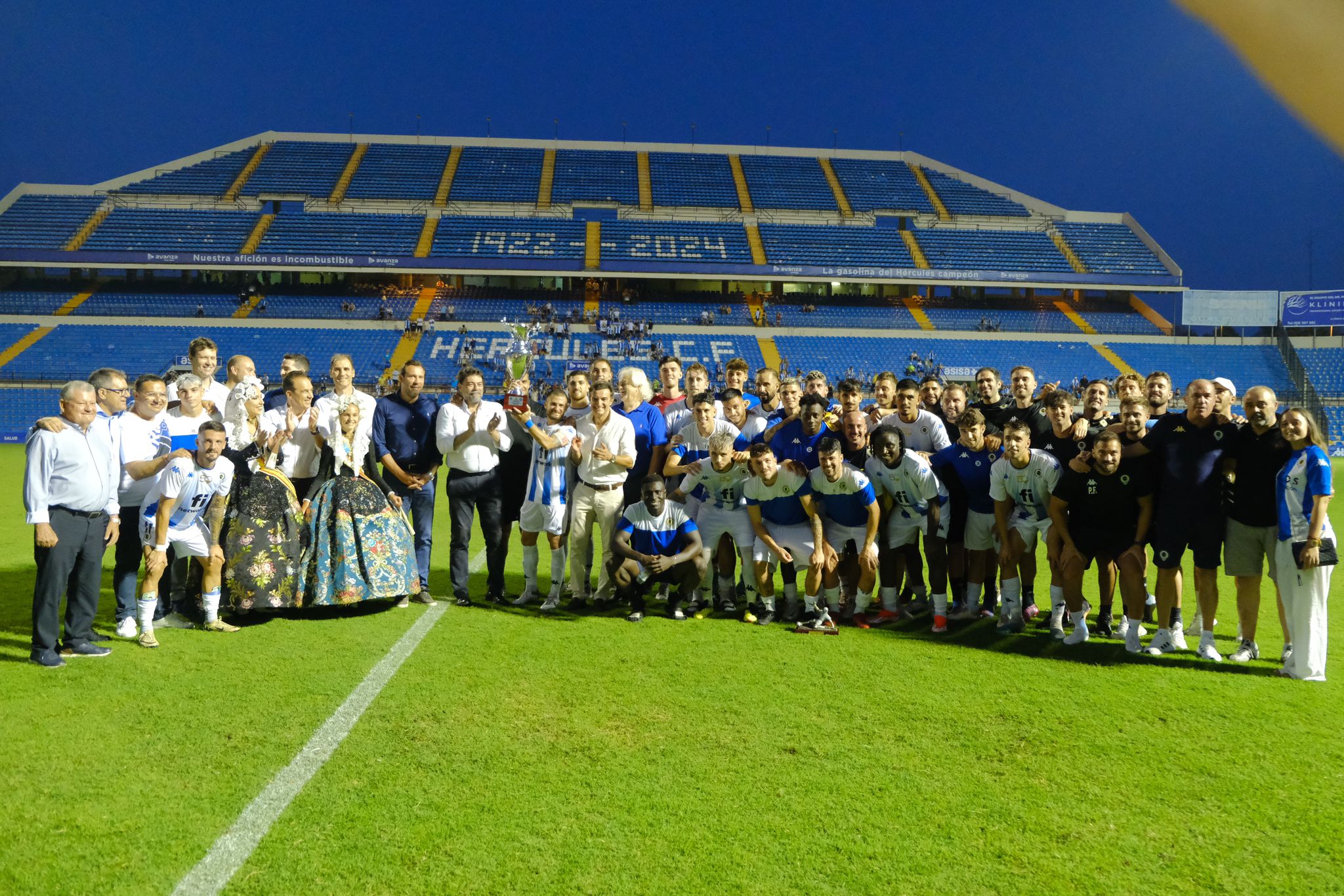 El Hércules celebra con una victoria el 50 aniversario del Rico Pérez