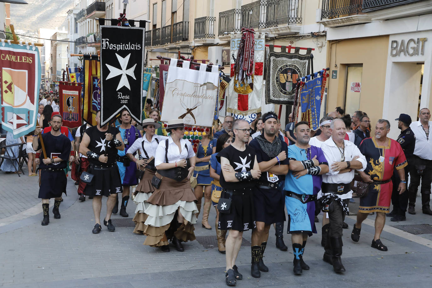 Dénia da la bienvenida a los Moros y Cristianos 2024 con el pregón