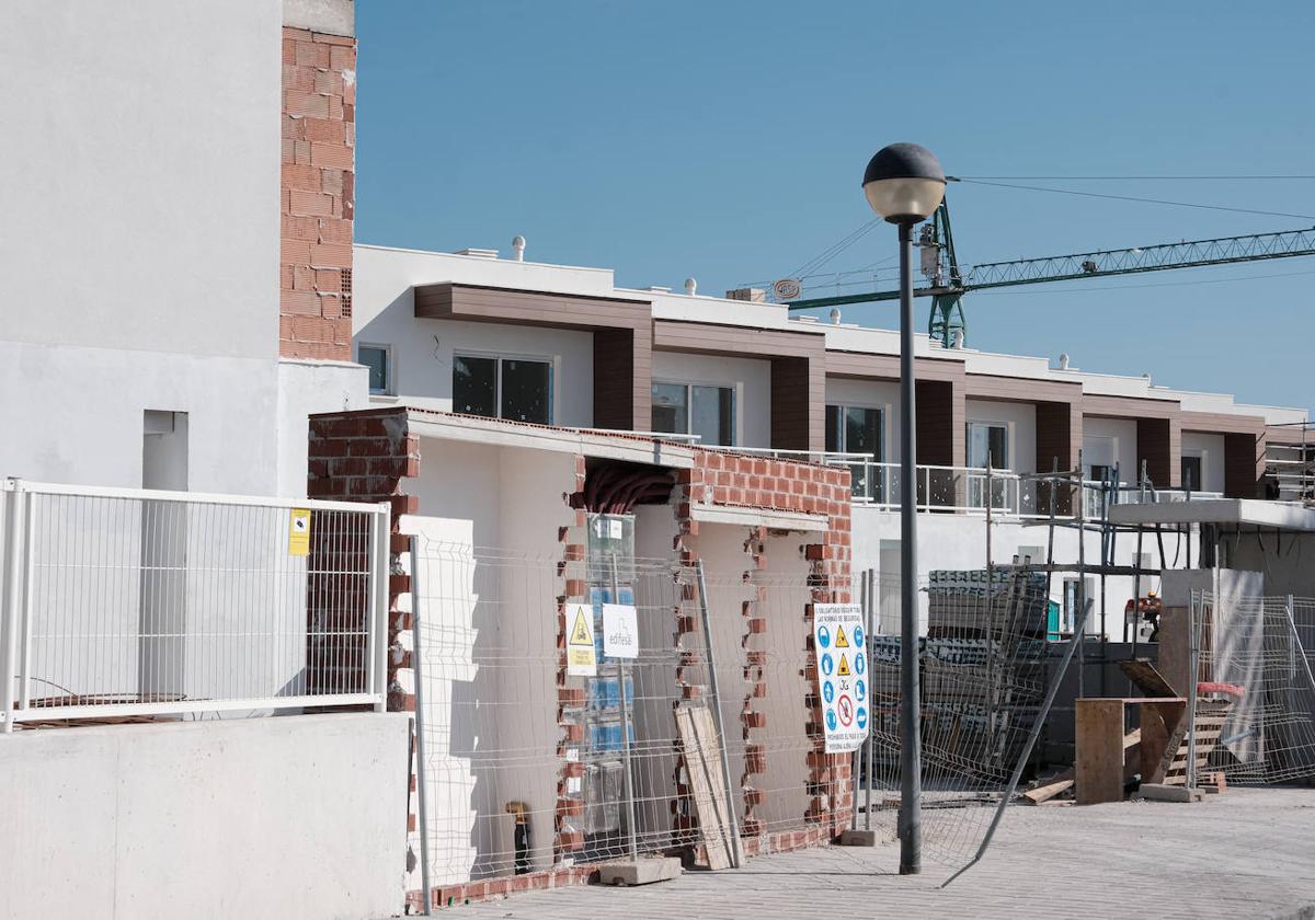 La obra nueva sigue con fuerza en Alicante y crece un 22,5% en la primera mitad del 2024