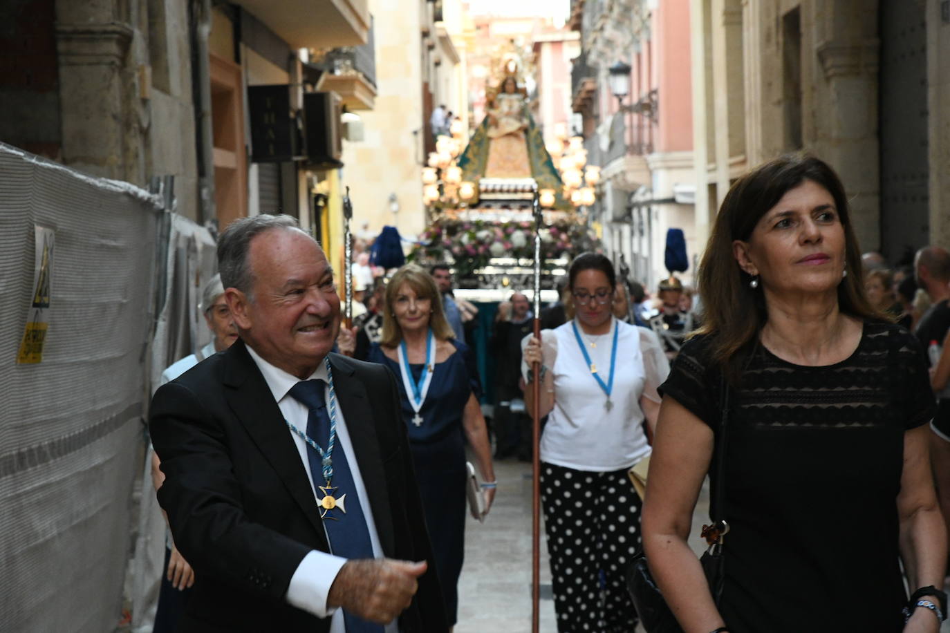 Alicante rinde homenaje a su patrona