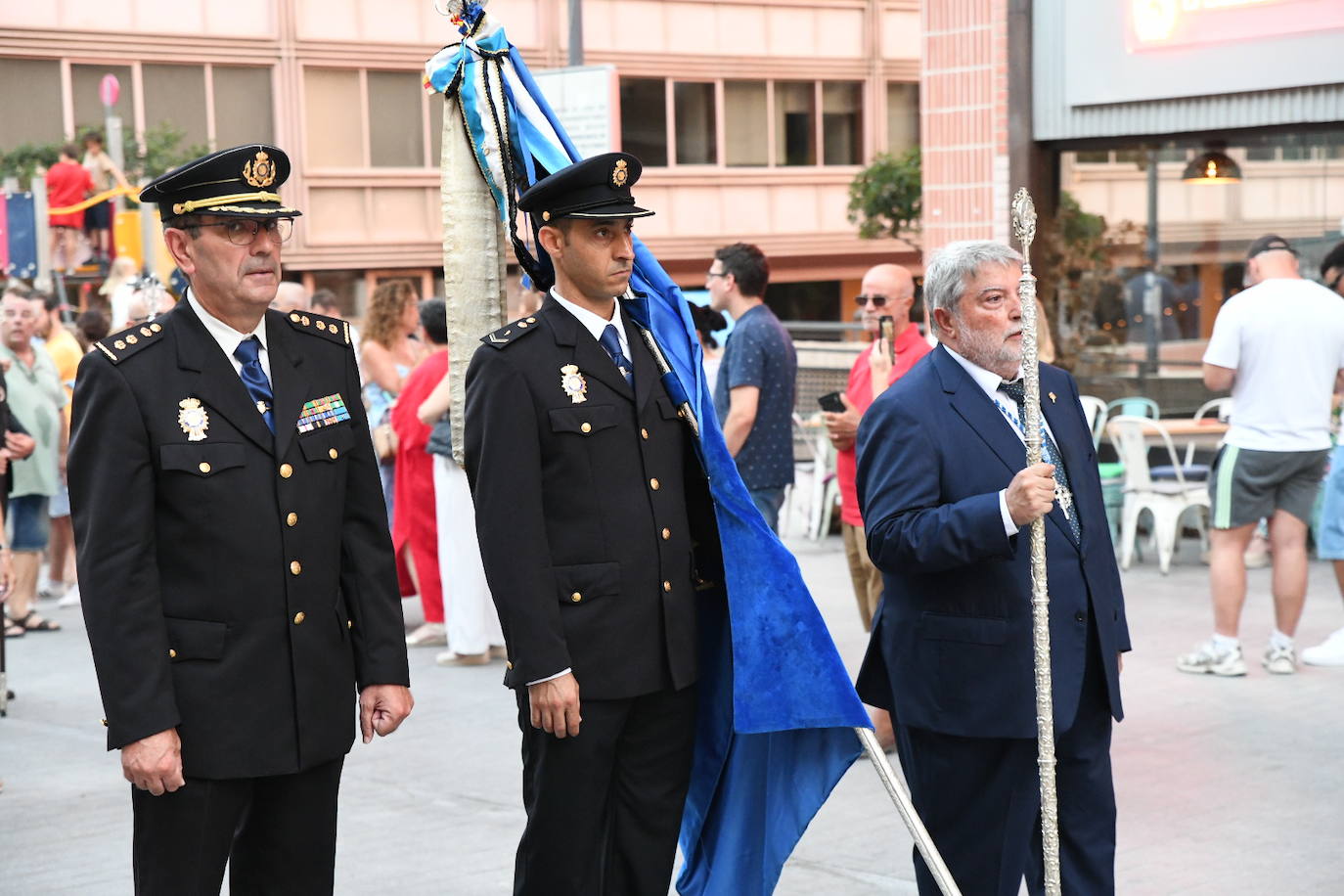 Alicante rinde homenaje a su patrona