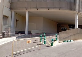 Nuevo acceso a las Urgencias del Hospital de Alicante, un día antes de su apertura al público.