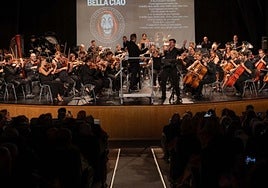 Actuación de la orquesta en el festival Sonafilm.