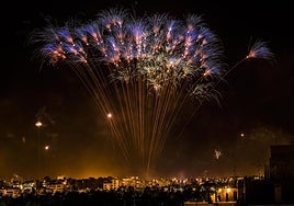 Pirotecnia durante la 'Nit de l'Albà